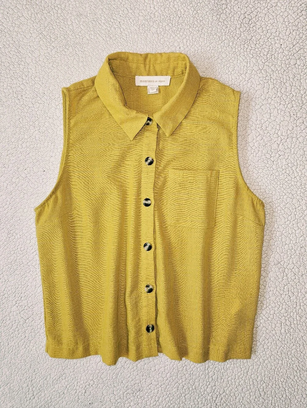 Monteau Los Angeles Mustard Yellow Sleeveless Button Up Blouse Top Shirt Size M